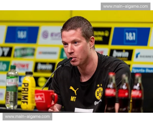 雷恩主场迎战榜首巴黎：临时主帅遭遇伤兵潮，七连胜巴黎剑指三分